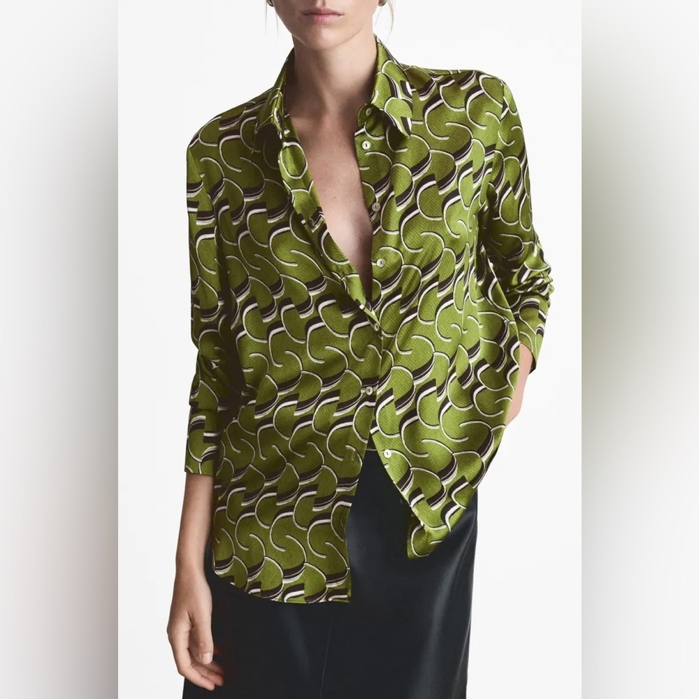 MNG Mango Long Sleeve Blouse Green Geometric Satin Size 6
